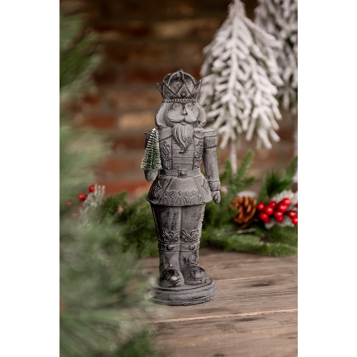 Décoration casse-noisette avec sapin de Noël 12x10x32 cm