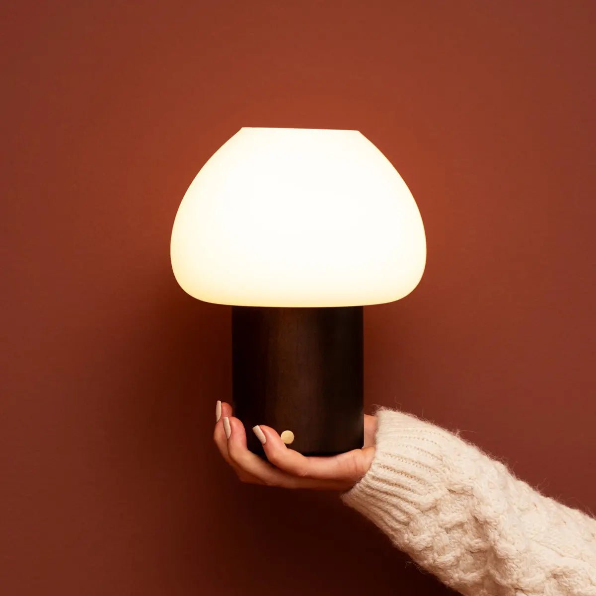Fynn Dark Brown Wooden Lamp – Rechargeable and Dimmable Light