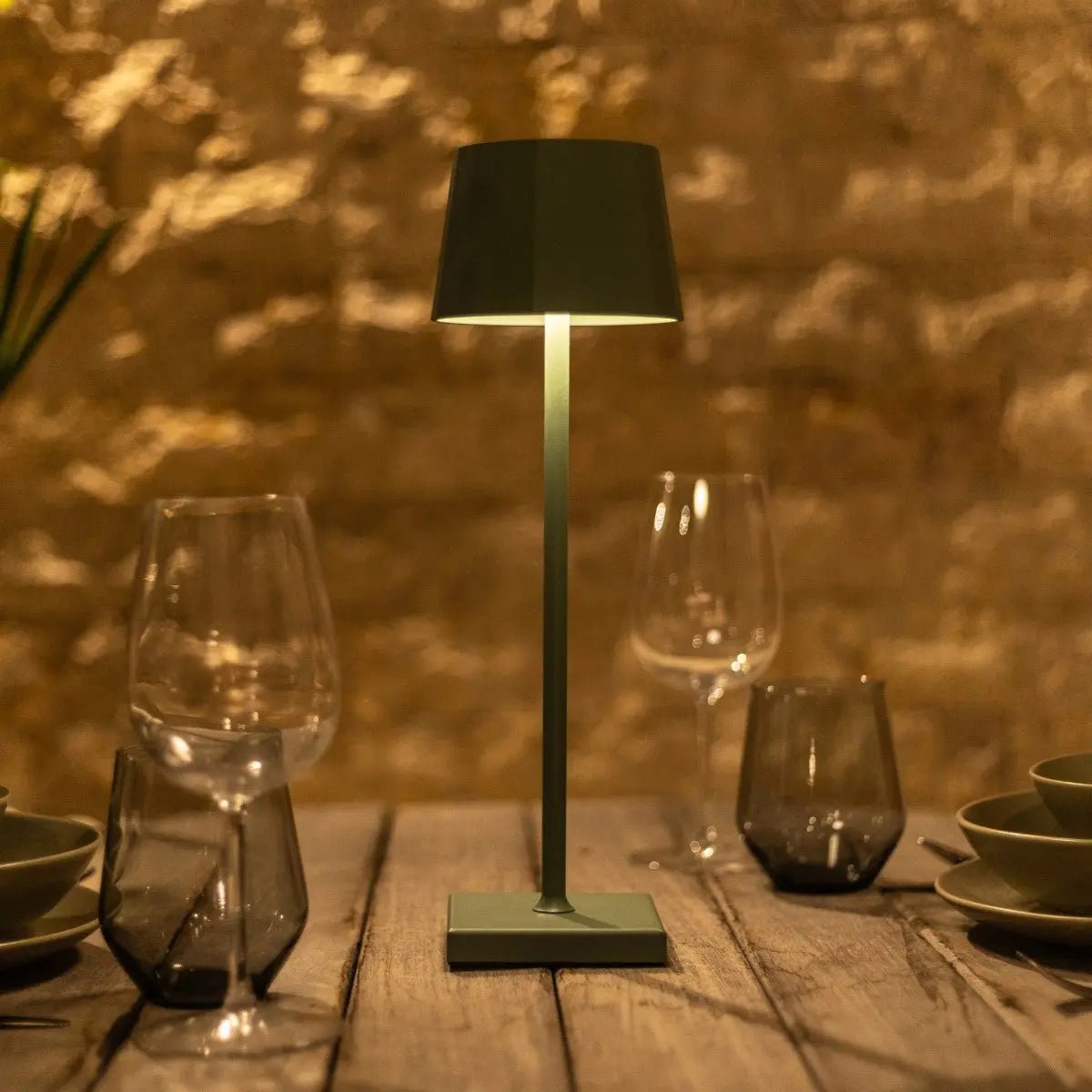 Lampe de table rechargeable verte