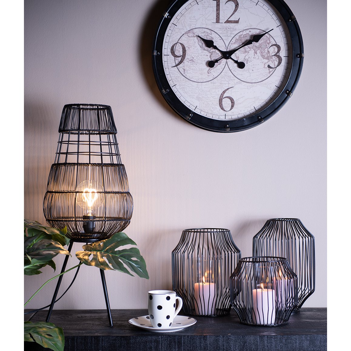 Lampadaire  métal noir