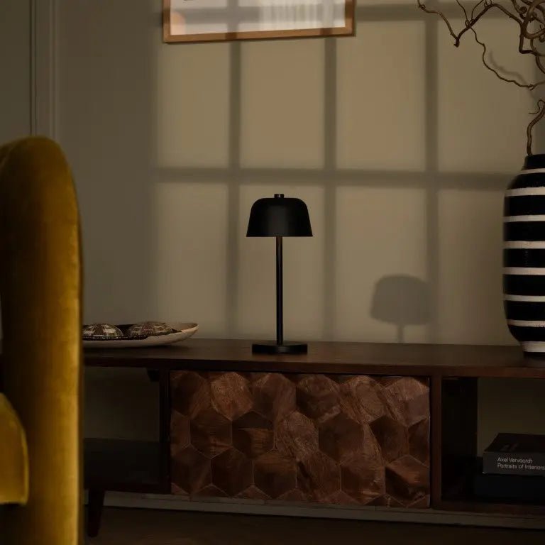 Lampe de table rechargeable noire